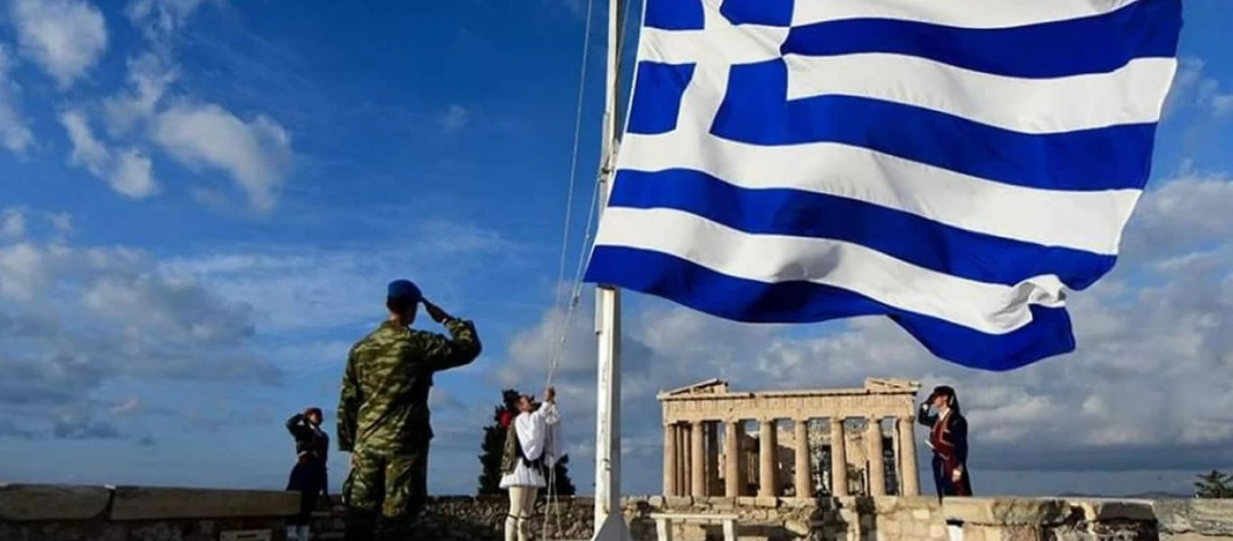 Τελετή έπαρσης σημαιών στην Ακρόπολη παρουσία Κ.Σακελλαροπούλου, Μ.Σχοινά & Γ.Πατούλη (βίντεο)